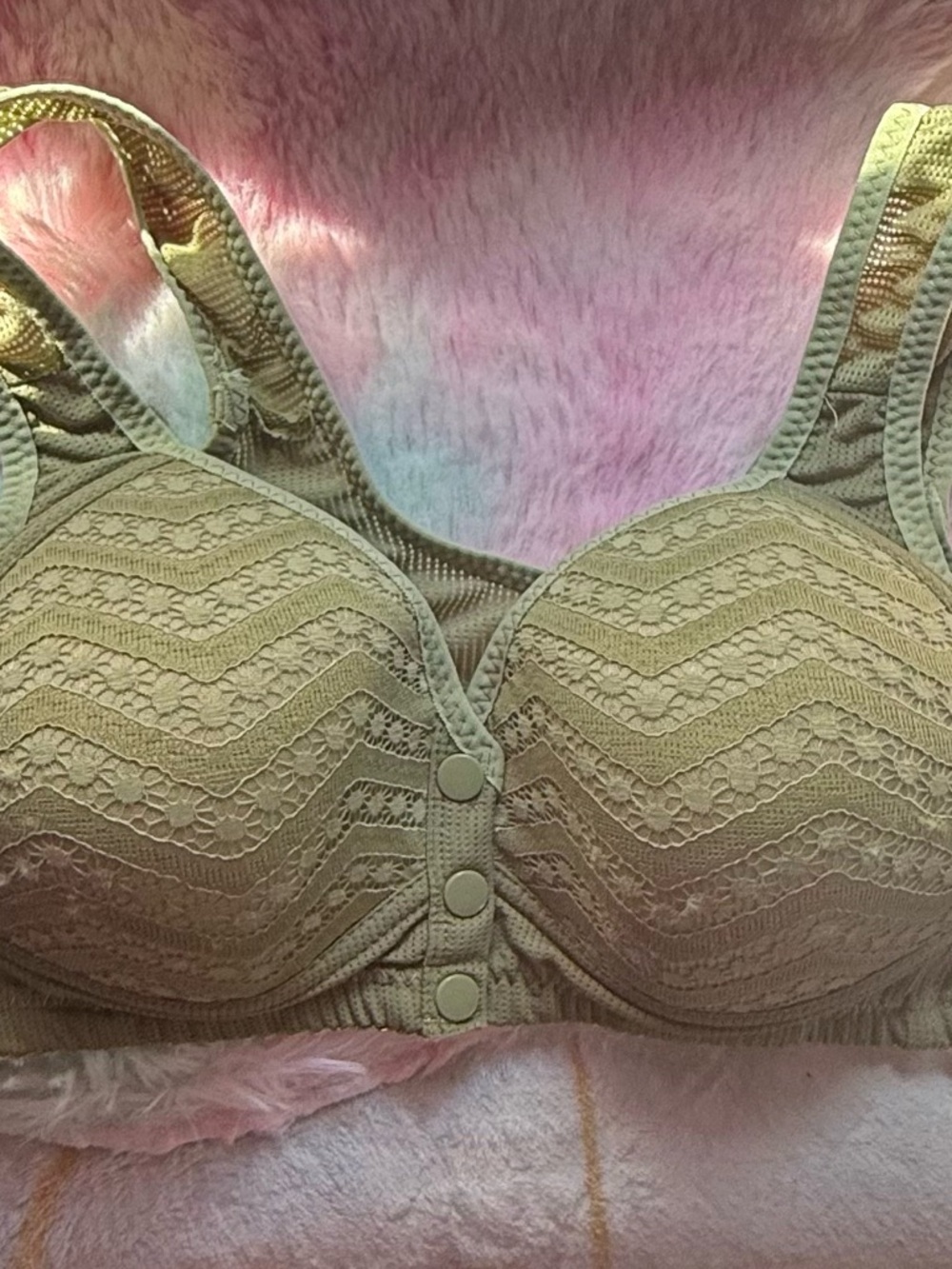 Women’s Olive Lace Front-Closure Bra